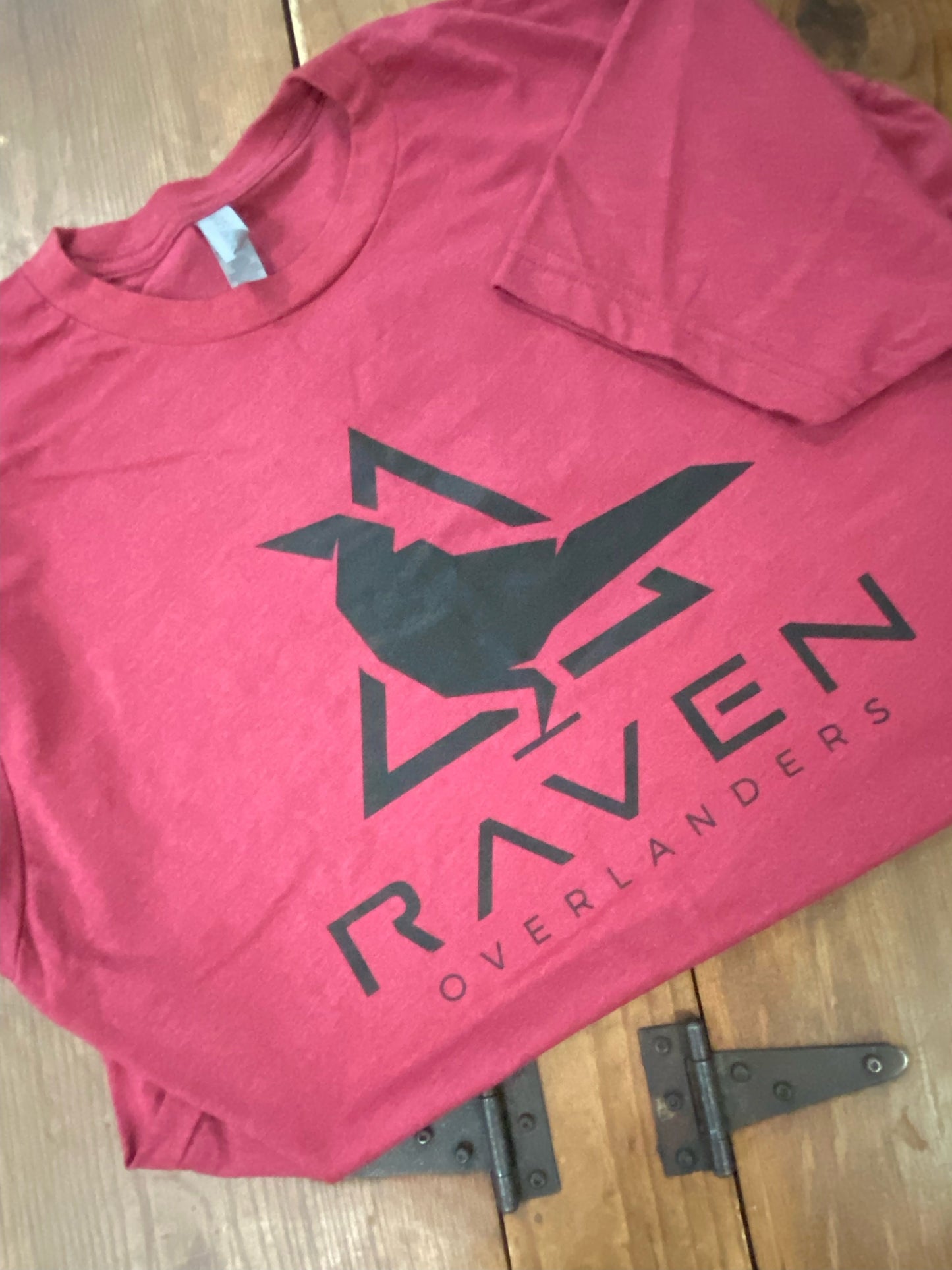 Raven Overlanders Short sleeve T shirt - Alveston Red
